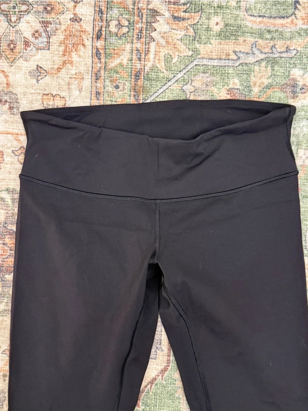 lululemon athletica Black Leggings low waisted size small